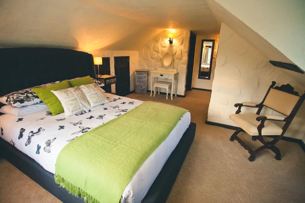 Old Church House Inn Newton Abbot Eksteriør billede