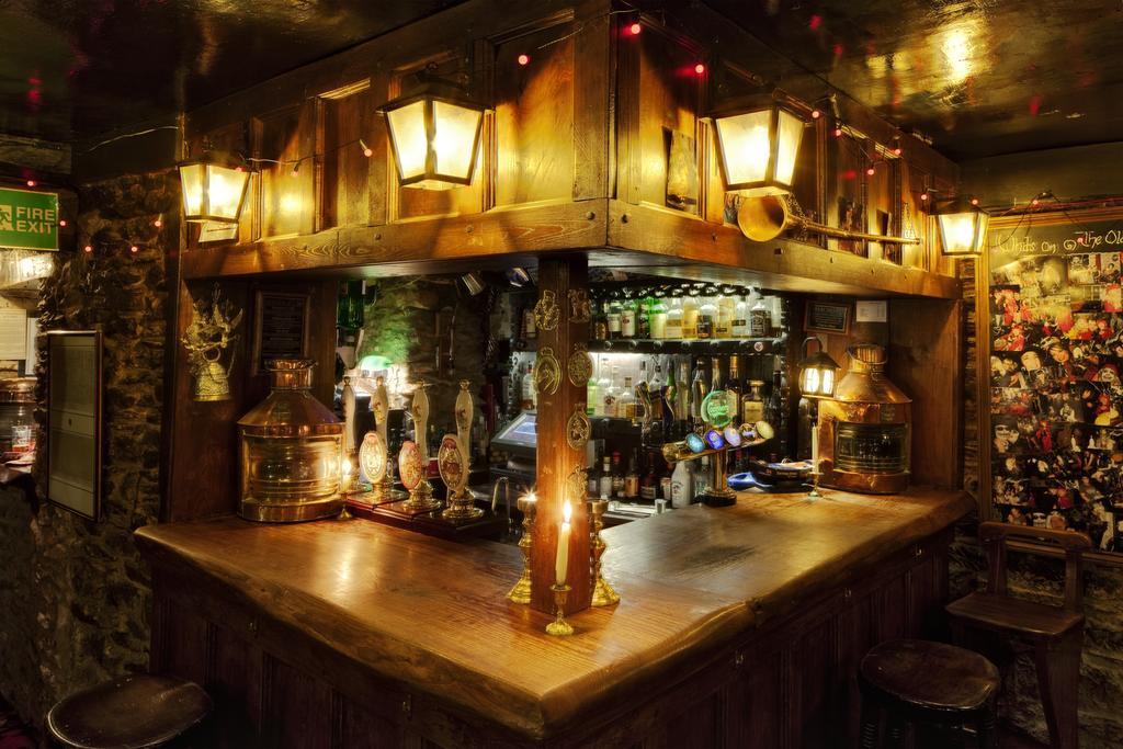 Old Church House Inn Newton Abbot Eksteriør billede